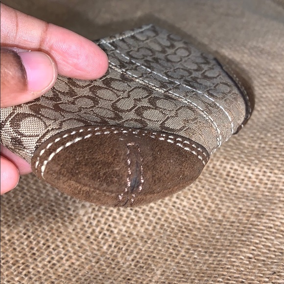 Mini Brown Coach logo change bag - Picture 5 of 10